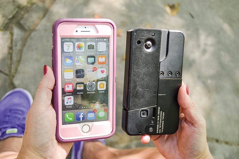 The Ideal Conceal Folding Cell Phone Pistol-TOY
