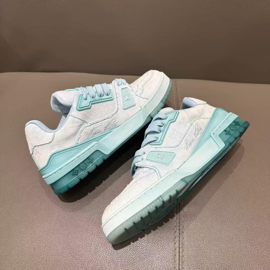 鞋子