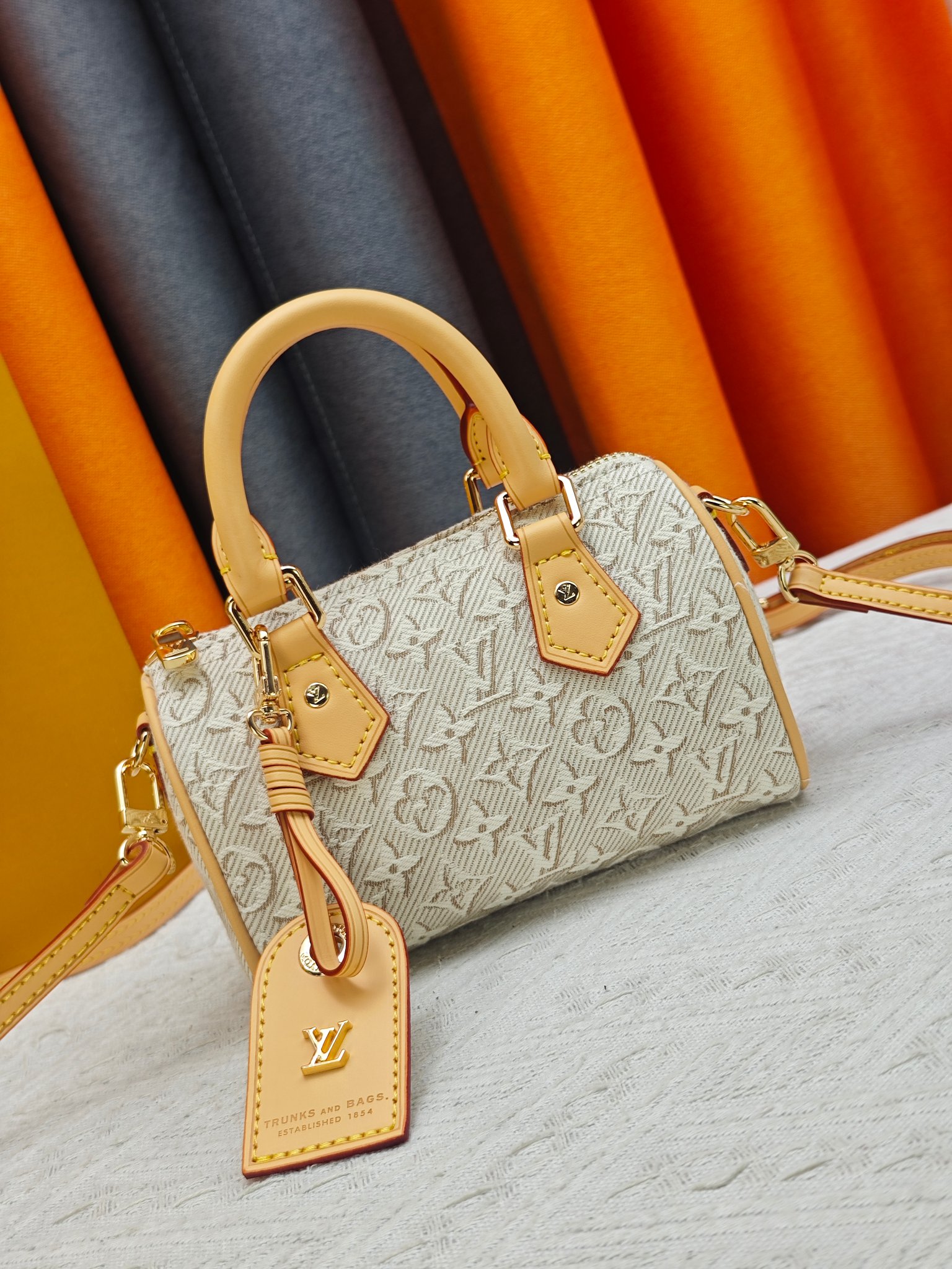 Fashion bags