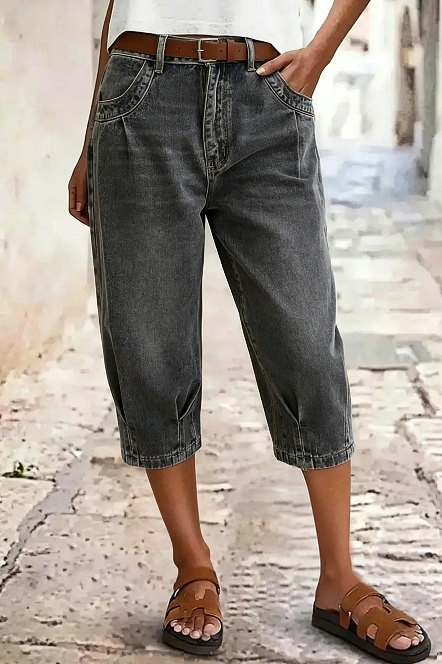 Women's Mid-Rise Pleated Cropped Jeans — Stretchy, Slim-Fit, Comfortable & Versatile