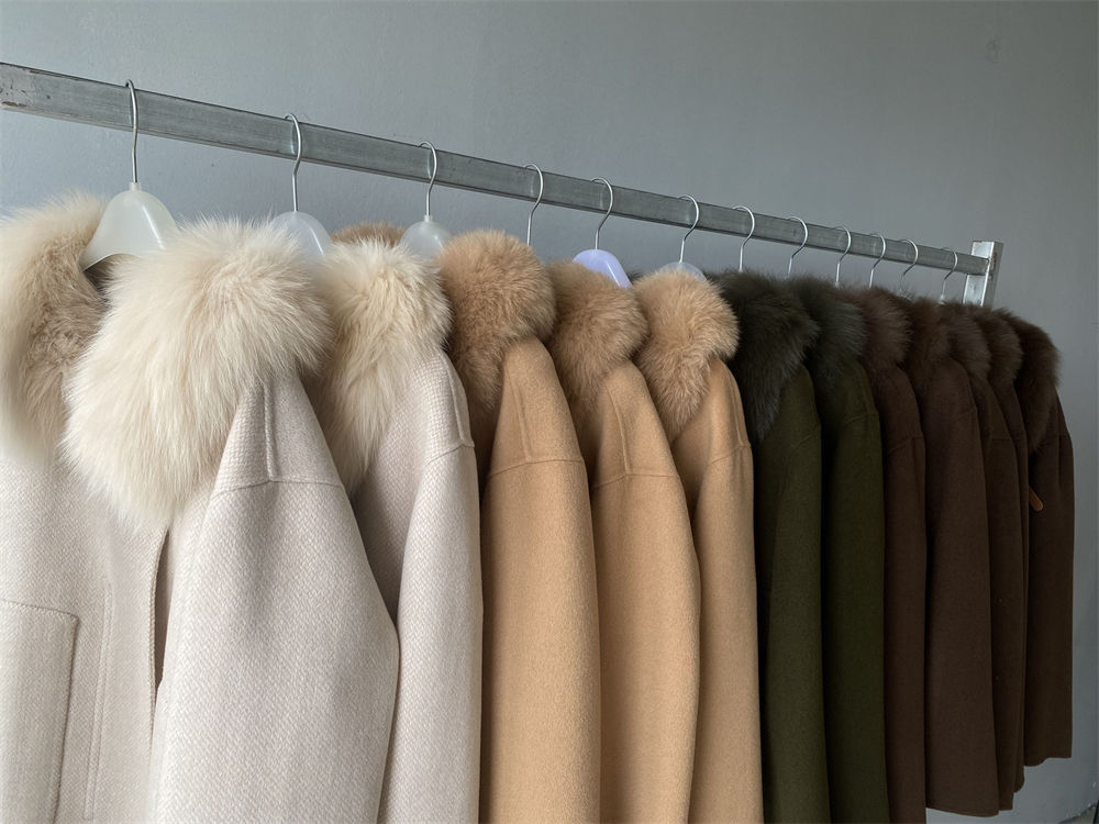  Winter Coat Zipper Cropped Slim Soft Thick Warm Double Faced Cashmere Wool Fox Fur Coat for Women 5 PCS 436