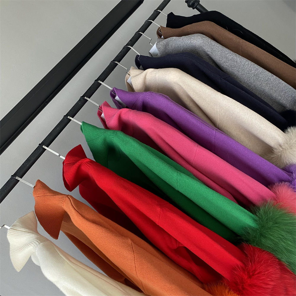 Solid Color Light Weight Knit Women's Wool Coat Real Fox Fur  3 PCS