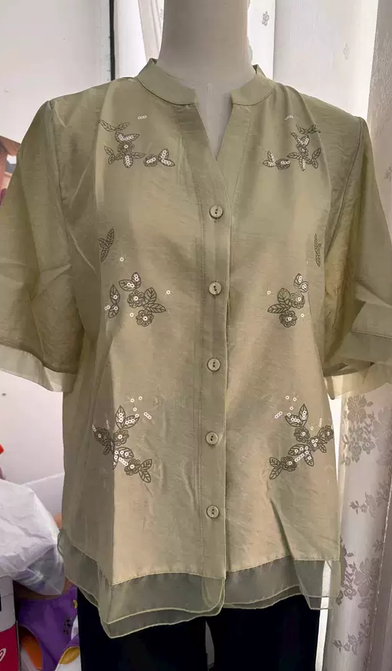 Mom's new summer outfit, Chinese style cotton and linen T-shirt, small shirt, middle-aged and elderly women's short sleeved shirt, Mother's Day clothes