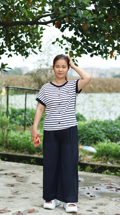 Summer short sleeved top wide leg pants two-piece set 2026 new middle-aged and elderly women's stylish striped T-shirt set