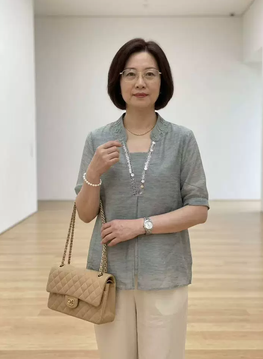Summer fashion shirt small shirt 2026 new middle-aged and elderly women's short sleeved chiffon T-shirt