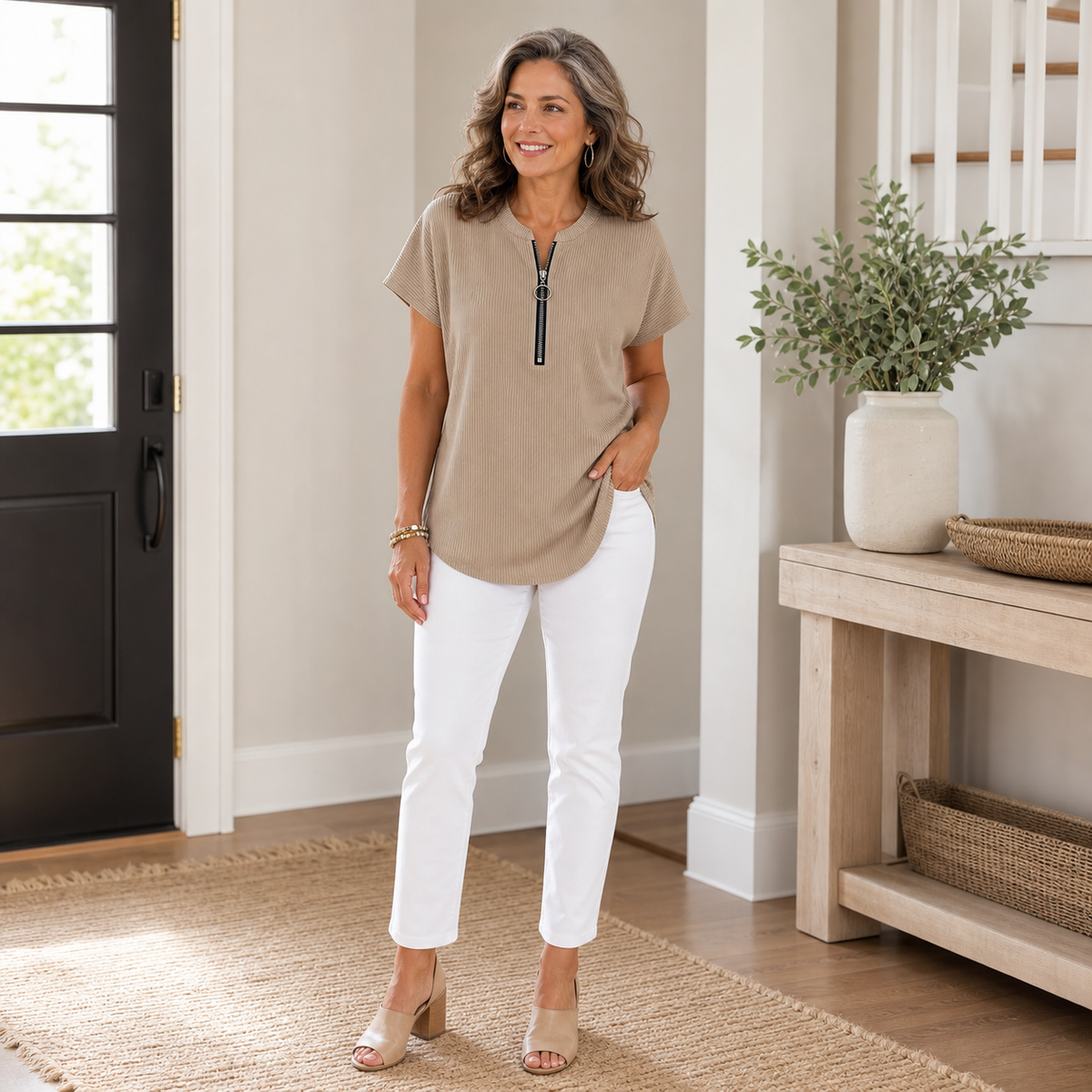 T3u0717001 single-khaki.png