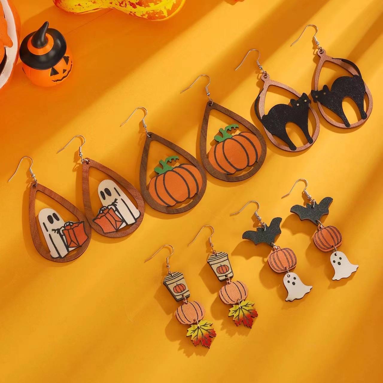 🎃Halloween Wooden Earrings