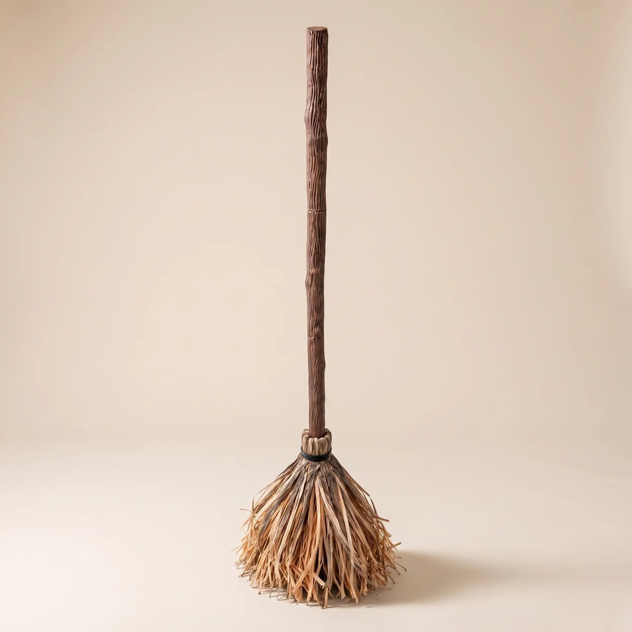 🎃 Self-Moving Enchanted Broom | Halloween Must-Have Decor