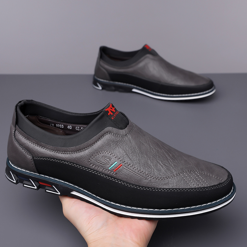 Men’s Ultra Comfortable Walking Shoes with Arch Support