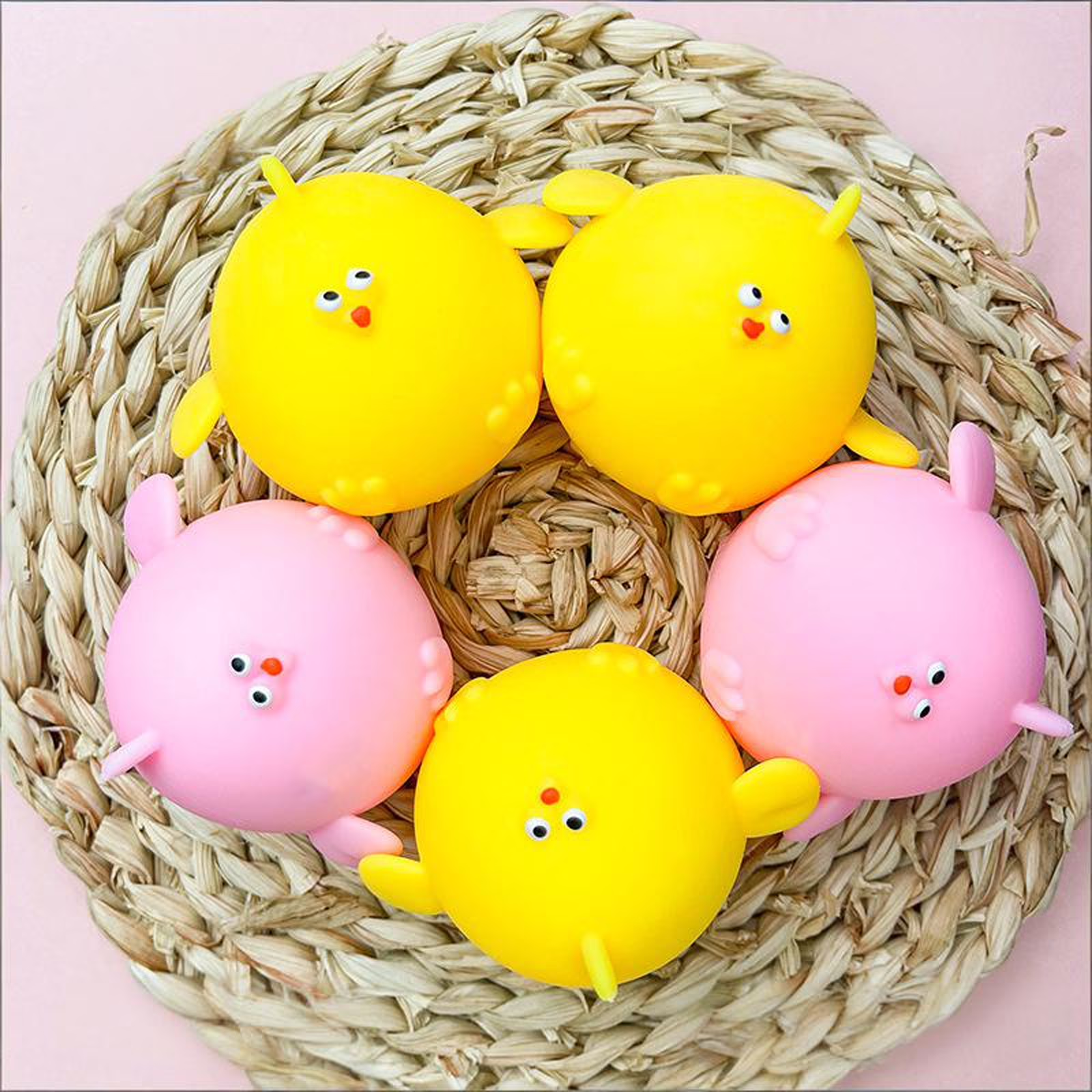 Non-Toxic Soft Rubber Slow-Rebound Squeezing Gadget, Educational Stress Reliever, Popular And Therapeutic Stress-Relieving Ornament.