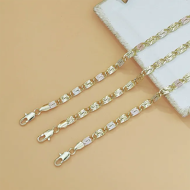 💎 TERAZ 50% TANIEJ! 👑 Bransoletka unisex z ogniwami w trzech kolorach – złotym, różowym i srebrnym; fasetowane wykończenie i zapięcie typu „ośmiorniczka” – klasyczne ogniwa, nowoczesny blask 💛