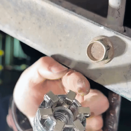 Grips stripped bolts