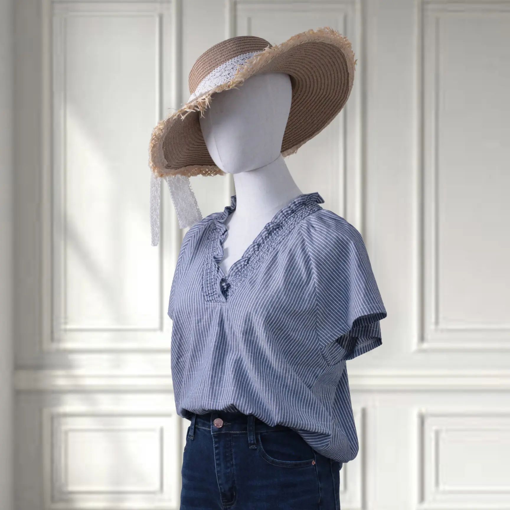 Effortless Casual Chic Top, Fresh Womenswear For moms Teachers Students