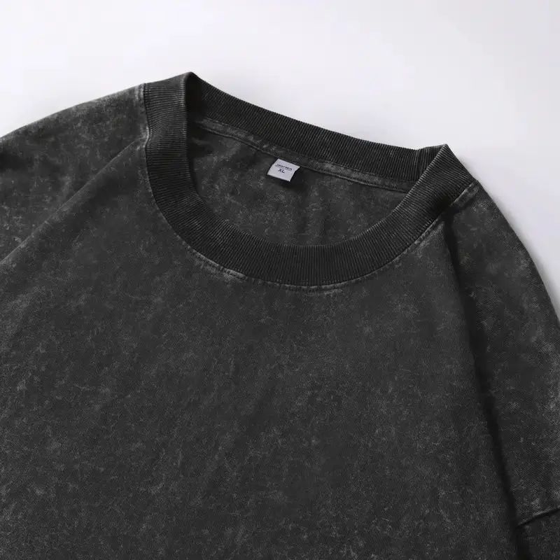 Men's Oversized Washed Distressed Cotton Long-Sleeve Crewneck T-Shirt