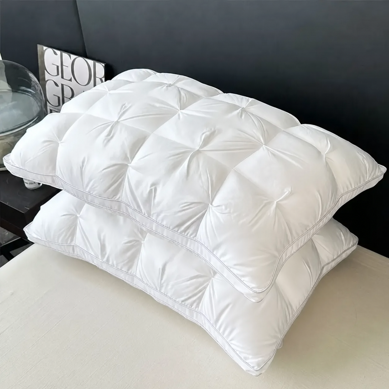 Tufted Polyester Bed Pillow Set