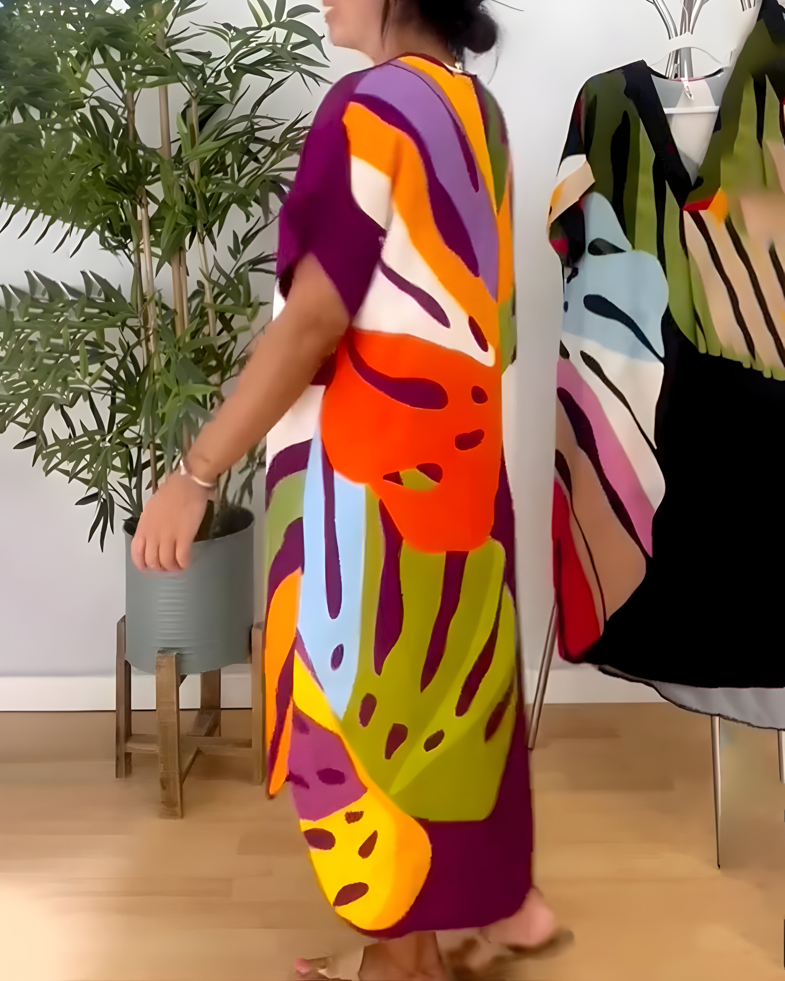 Leafara™ - Robe décontractée avec un motif de feuilles colorées