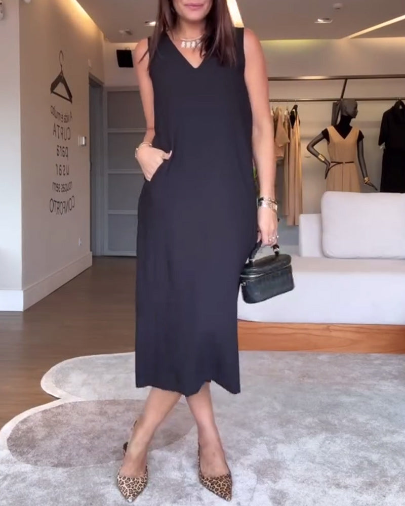 Lässiges, ärmelloses, einfarbiges Kleid mit V-Ausschnitt und Schlitz