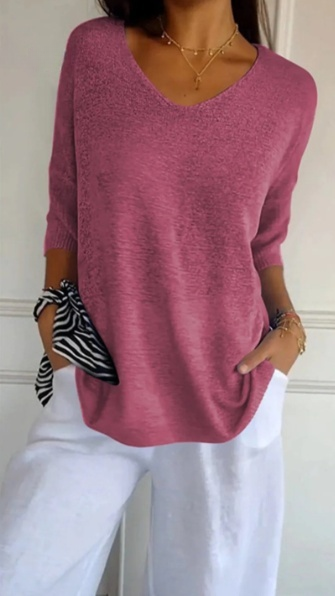 Hannah™ | Blouse en tricot unie pour femmes avec des manches 3/4 et un décolleté en V.