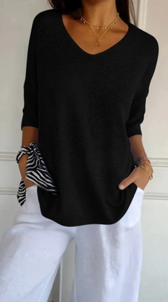 Hannah™ | Blouse en tricot unie pour femmes avec des manches 3/4 et un décolleté en V.
