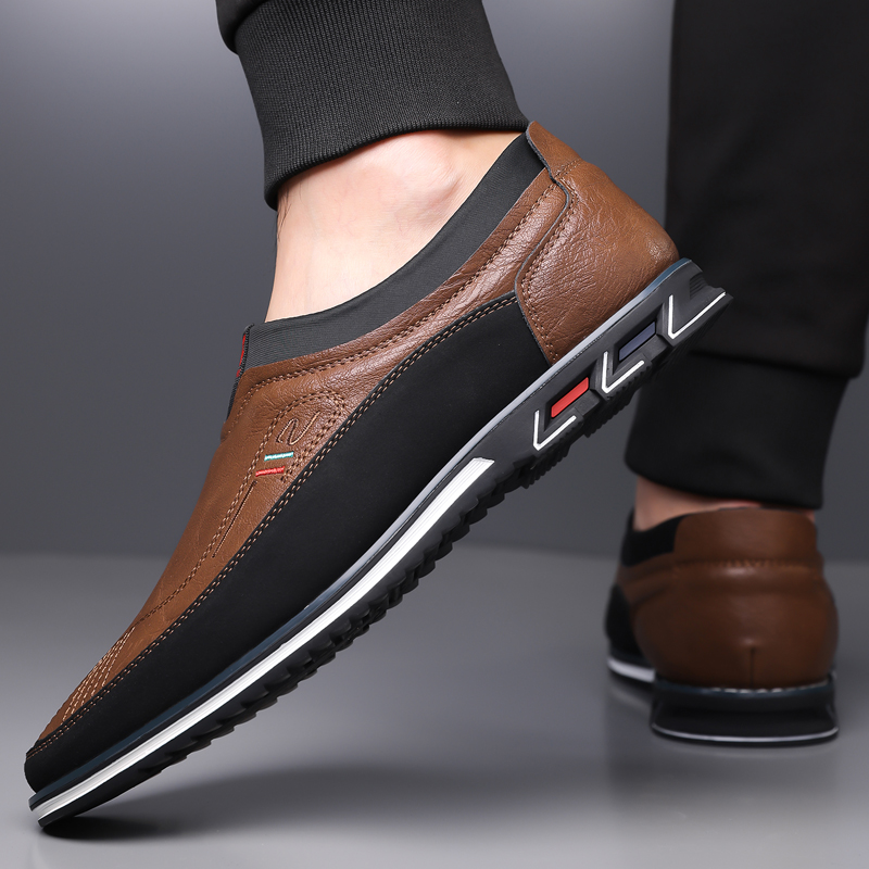 Men’s Ultra Comfortable Walking Shoes with Arch Support