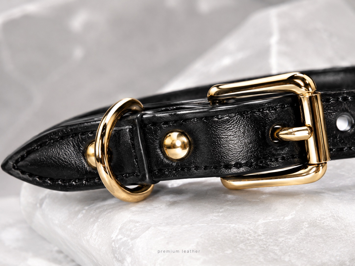 Slim Strap, Solid Hardware