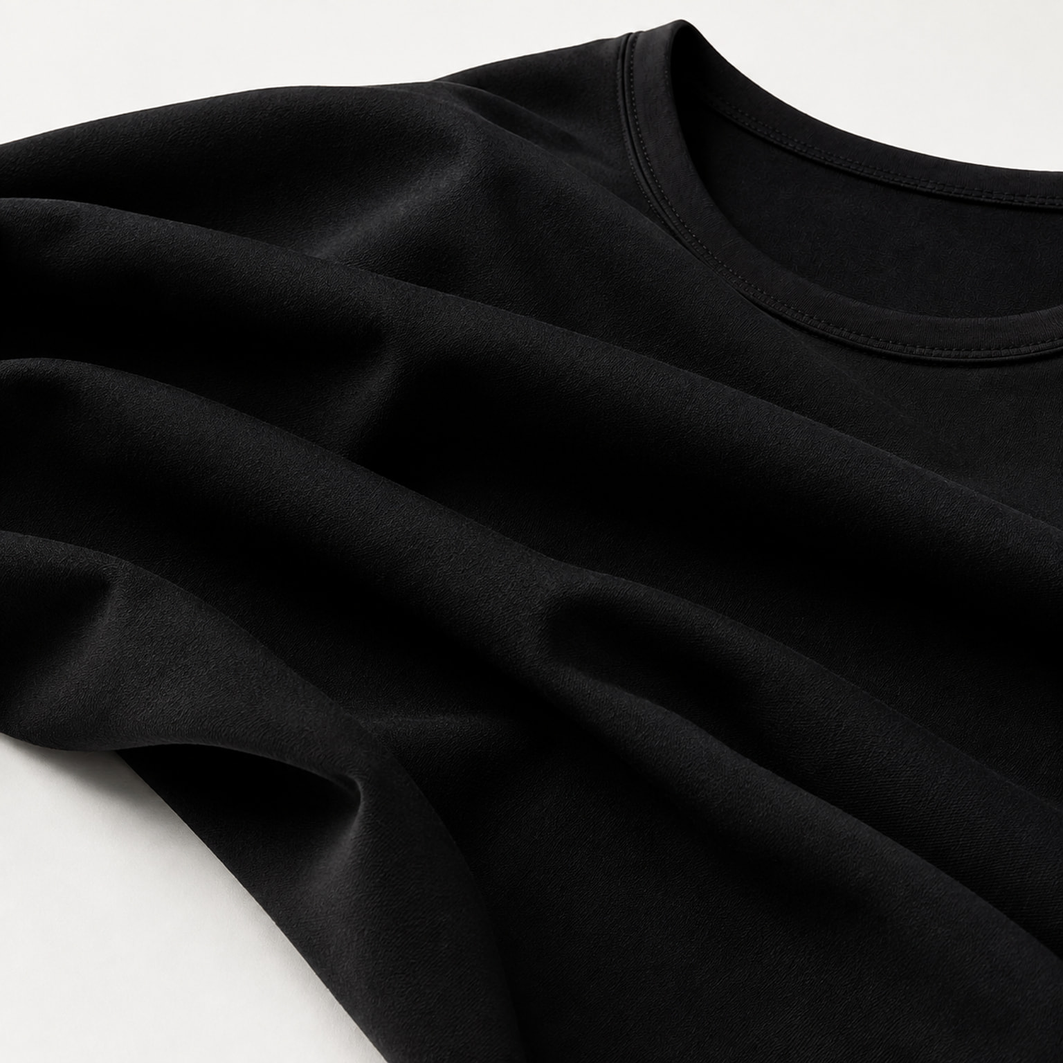 Close view of the smooth double-layer fabric and construction