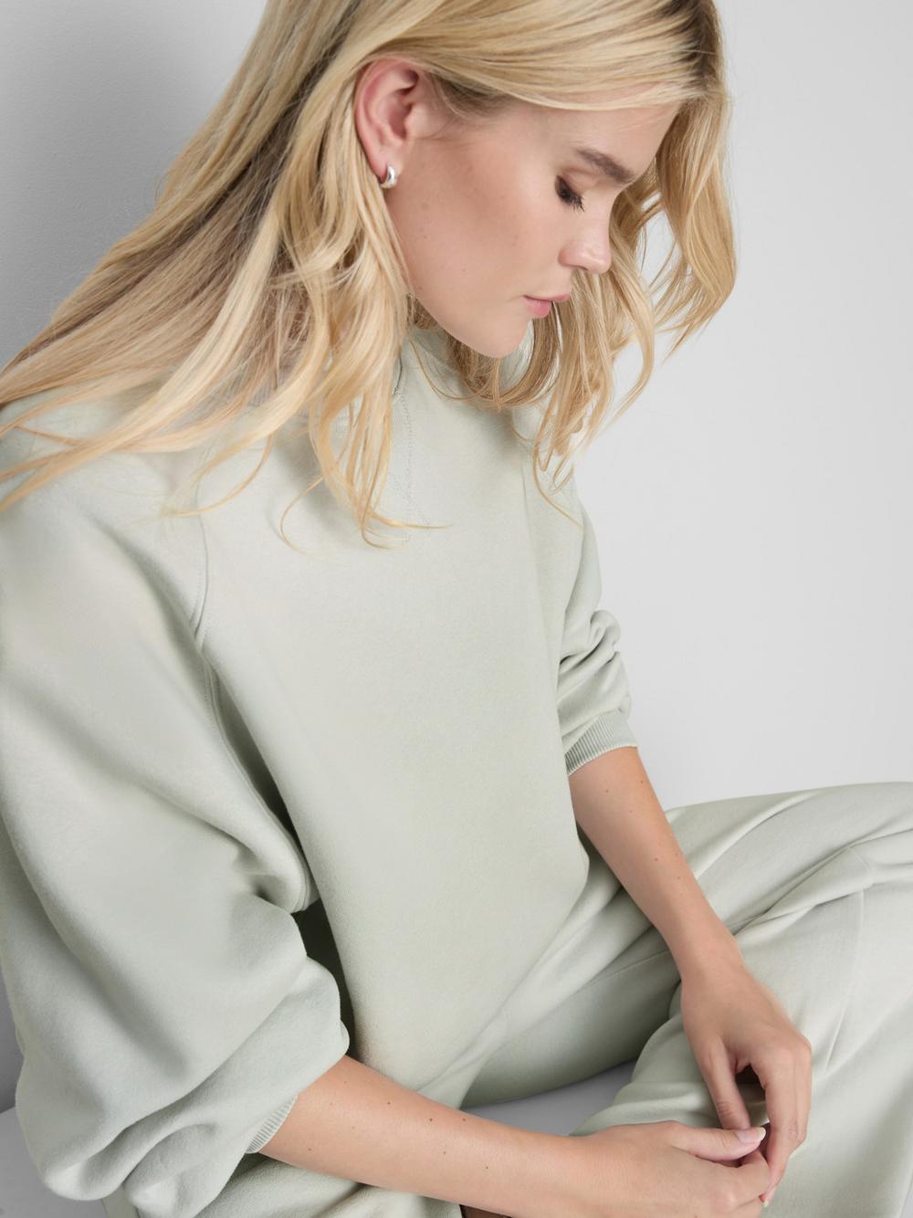 Cotton-Rich Raglan Sweatshirt - Light Gray