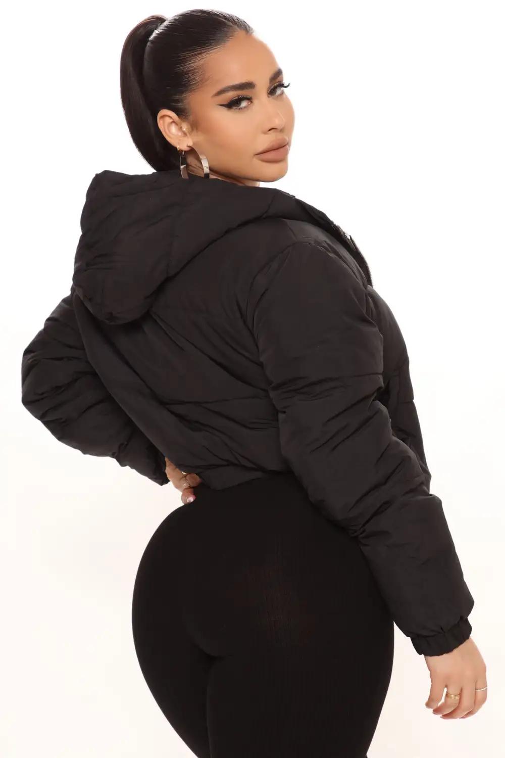 Can't Be Beat Cropped Puffer Jacket - Black-Aldronix