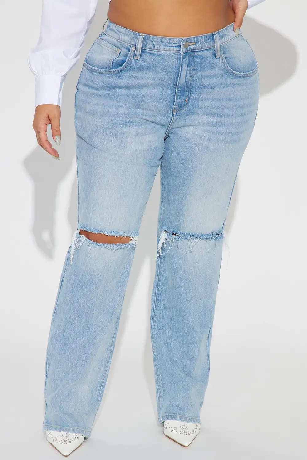 Playing Games Ripped Straight Leg Jeans - Medium Wash-Aldronix
