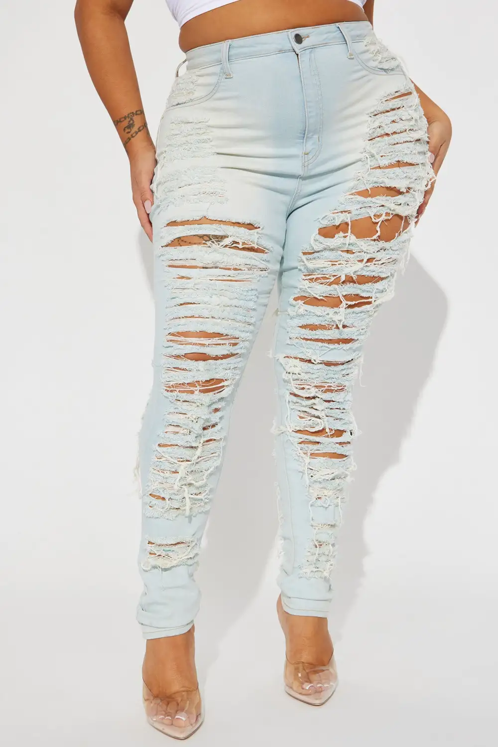 Caught In Your Love Distressed Jeans - Light Blue Wash-Aldronix