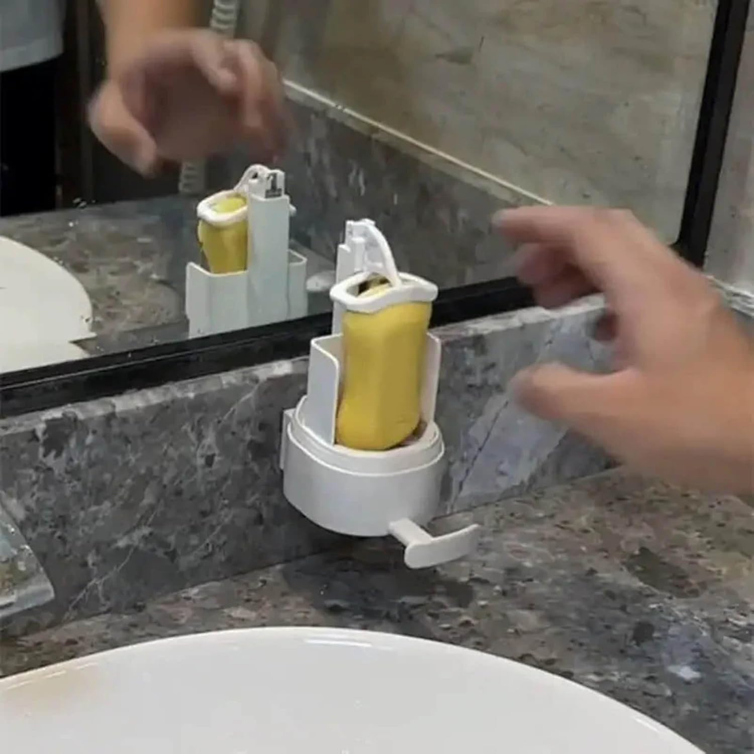 Soap Grinding Box Shower Tray Soap Box Does Not Dirty Hands Artifacts for Easy Soap Storage and Use to The Bathroom Kitchen Convenient Tidy and Space-Saving-Aldronix