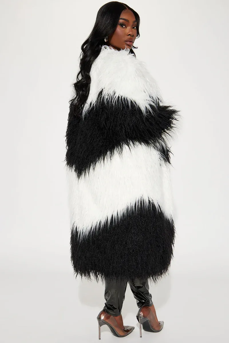 Divine Faux Fur Coat - Black/White-Aldronix