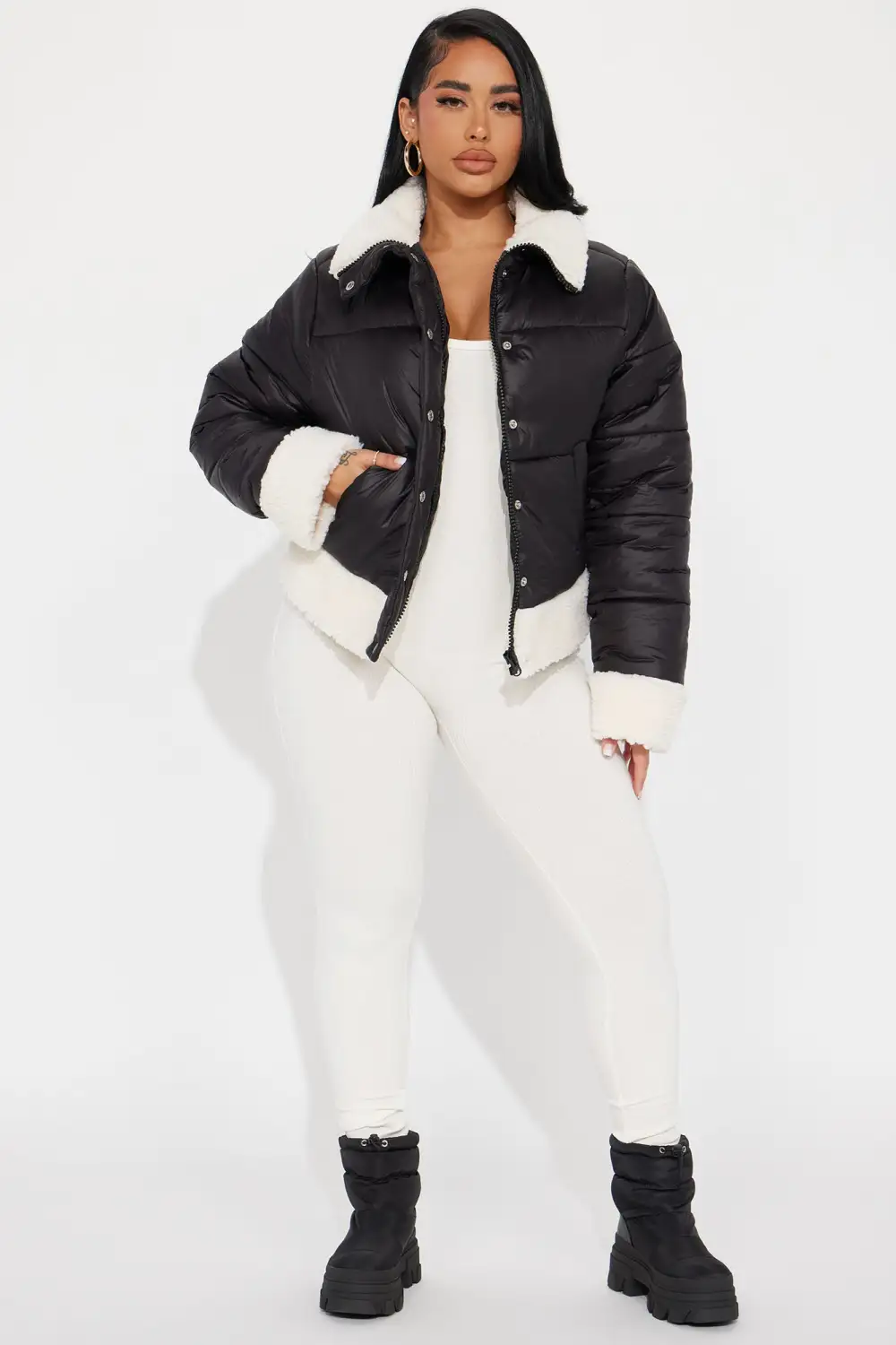 Ain't No Other Puffer Jacket - Black-Aldronix