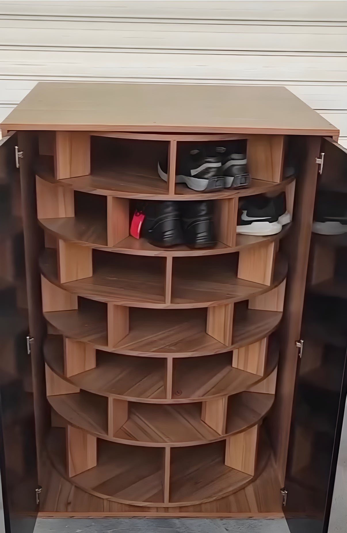 Infinity Shoe Rack - The Ultimate Shoe Storage Solution-Aldronix