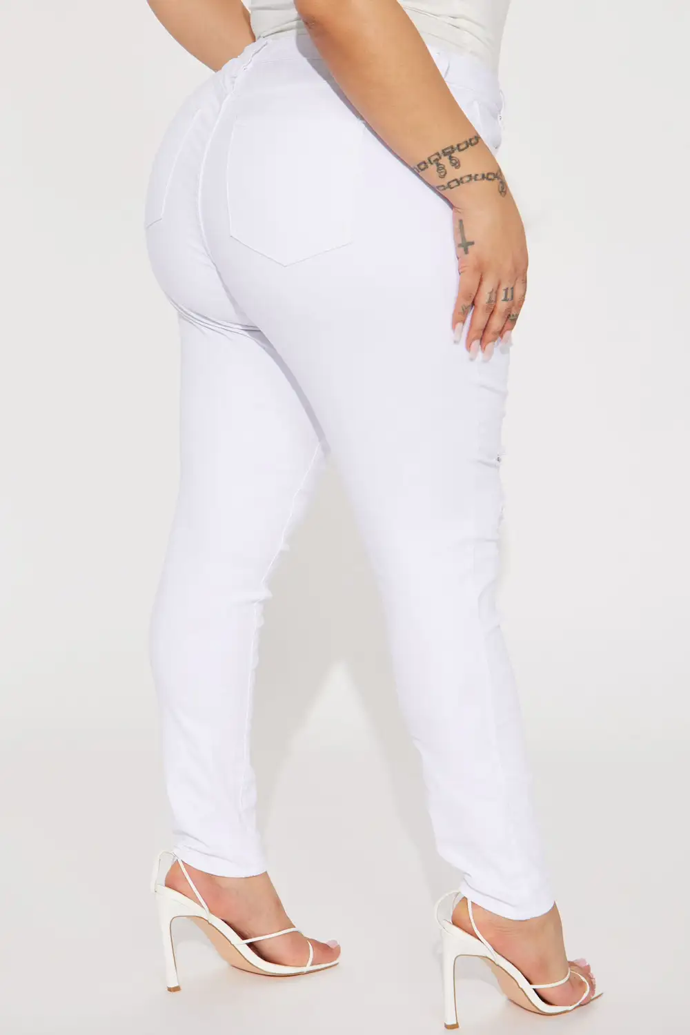 Raven Ripped  Mid Rise Stretch Skinny Jeans - White-Aldronix