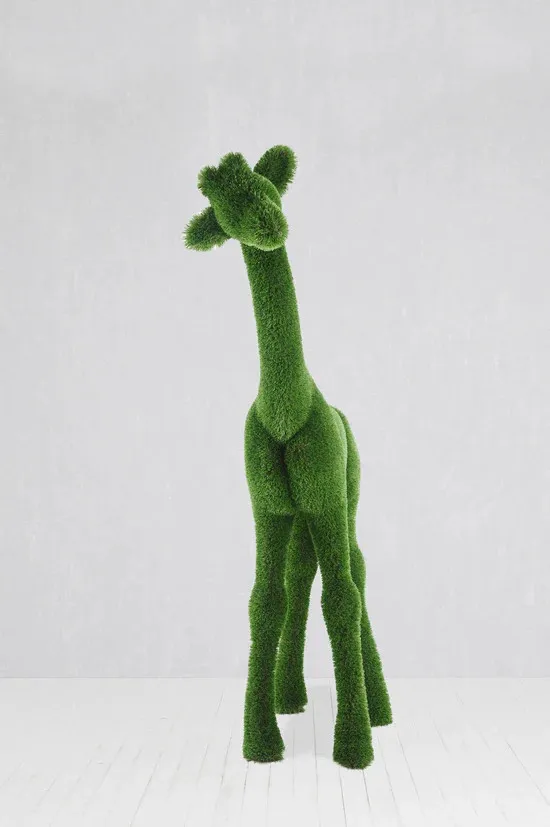 5ft Outdoor Artificial Turf Animals-A-Aldronix