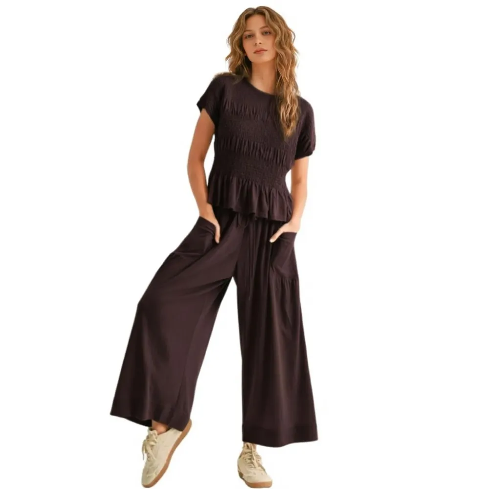 Women’s 2-Piece Smocked Top & Wide-Leg Pants Set-Aldronix