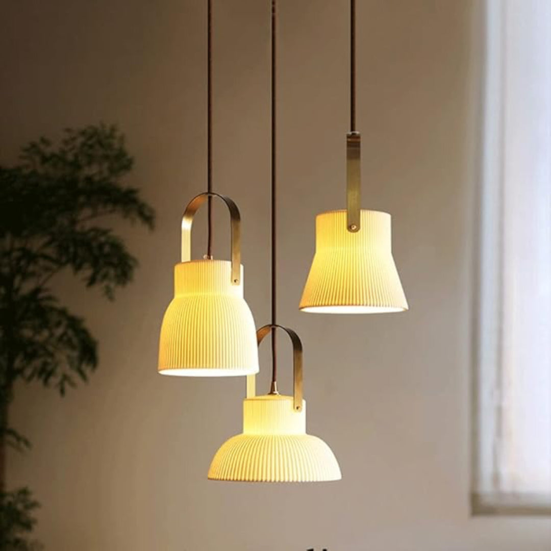 Avery Moderne gerippte Keramikglocken-Pendelleuchte2.webp__PID:17758c7b-3fc1-4f05-b13d-59cc373c29bd