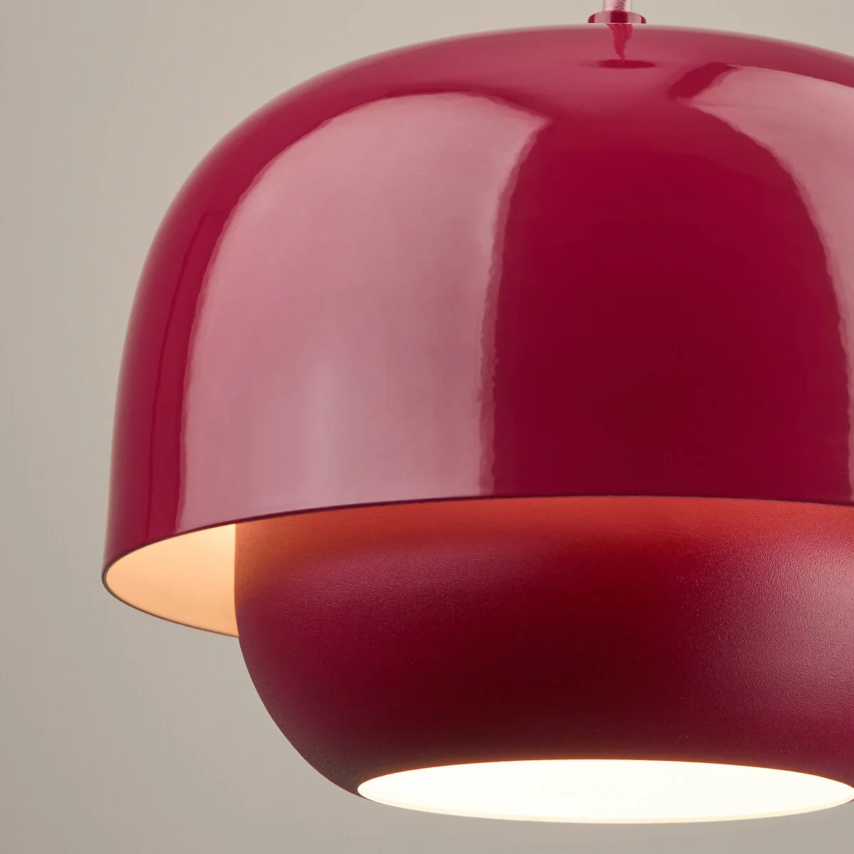 Cyclopes Moderne Kuppel Bunte Metall Pendelleuchte (10).webp__PID:8d10ff2e-e6e3-4a65-87ba-eb516d46c8a1
