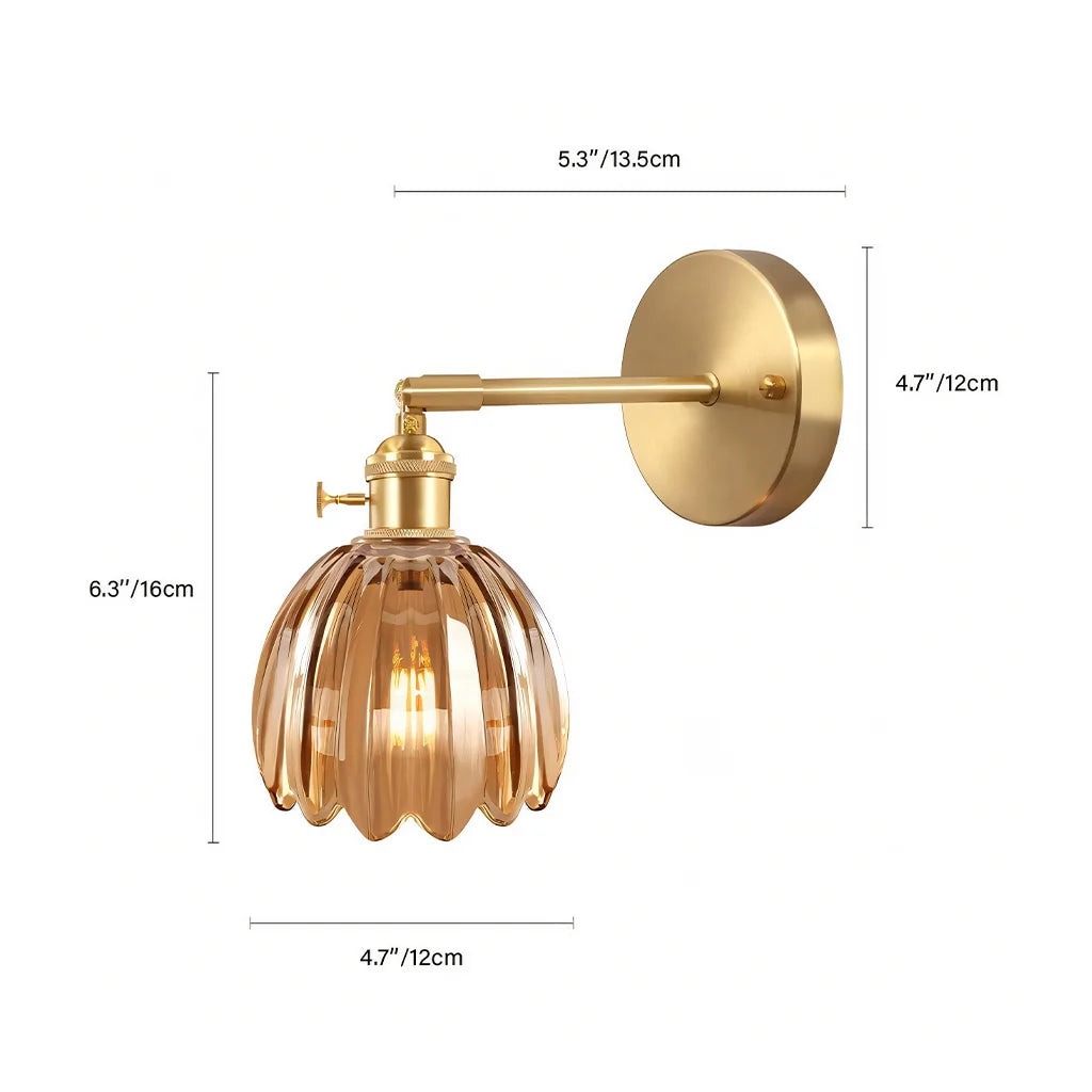 Freya Lotus Glas-Wandleuchte size.webp__PID:ea1535be-3221-4879-b87e-6cb13464bec4