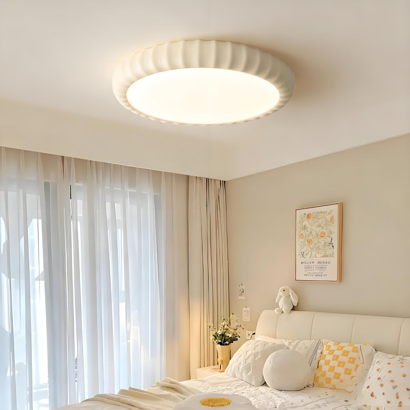 Clara Minimalistische geriffelte Deckenbeleuchtung4.webp__PID:81ad3ee6-9064-4d2b-b4c9-fb888894dd0c