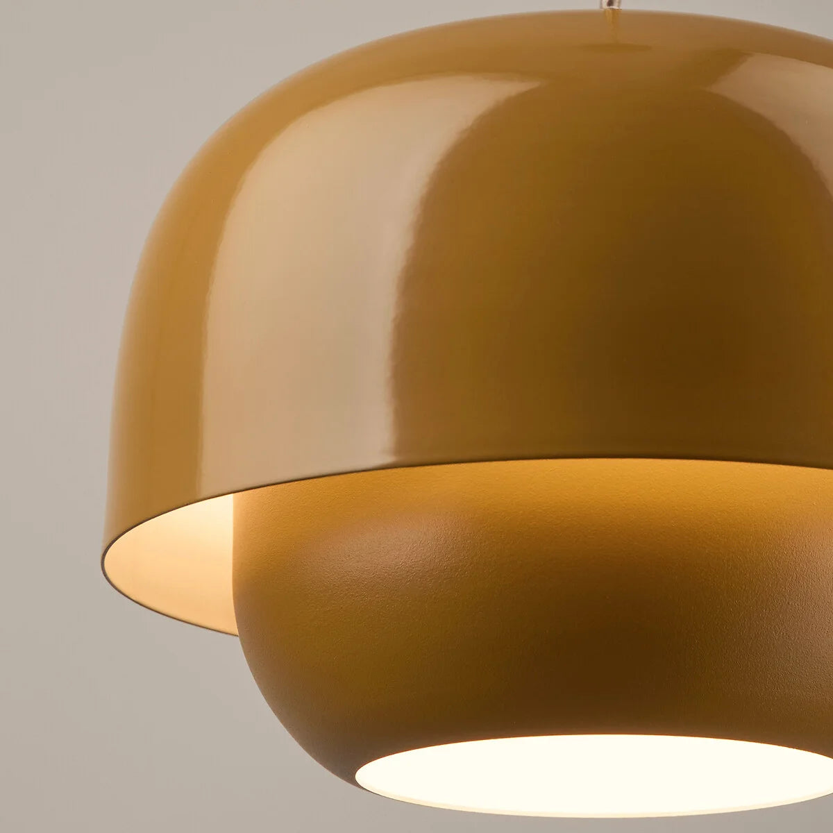 Cyclopes Moderne Kuppel Bunte Metall Pendelleuchte (21).webp__PID:516d46c8-a1da-4707-b245-f7c31a6569f6
