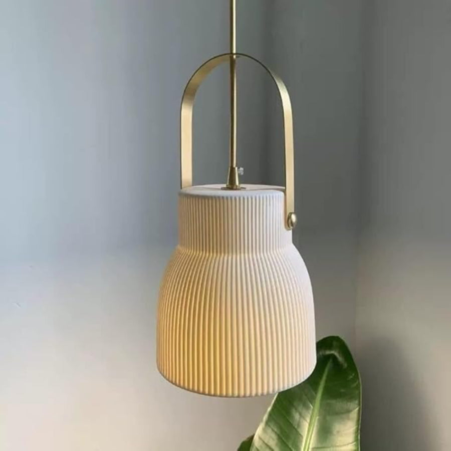 Avery Moderne gerippte Keramikglocken-Pendelleuchte B.webp__PID:e61ed0d4-b7bf-4231-9d3e-6b05445e7750