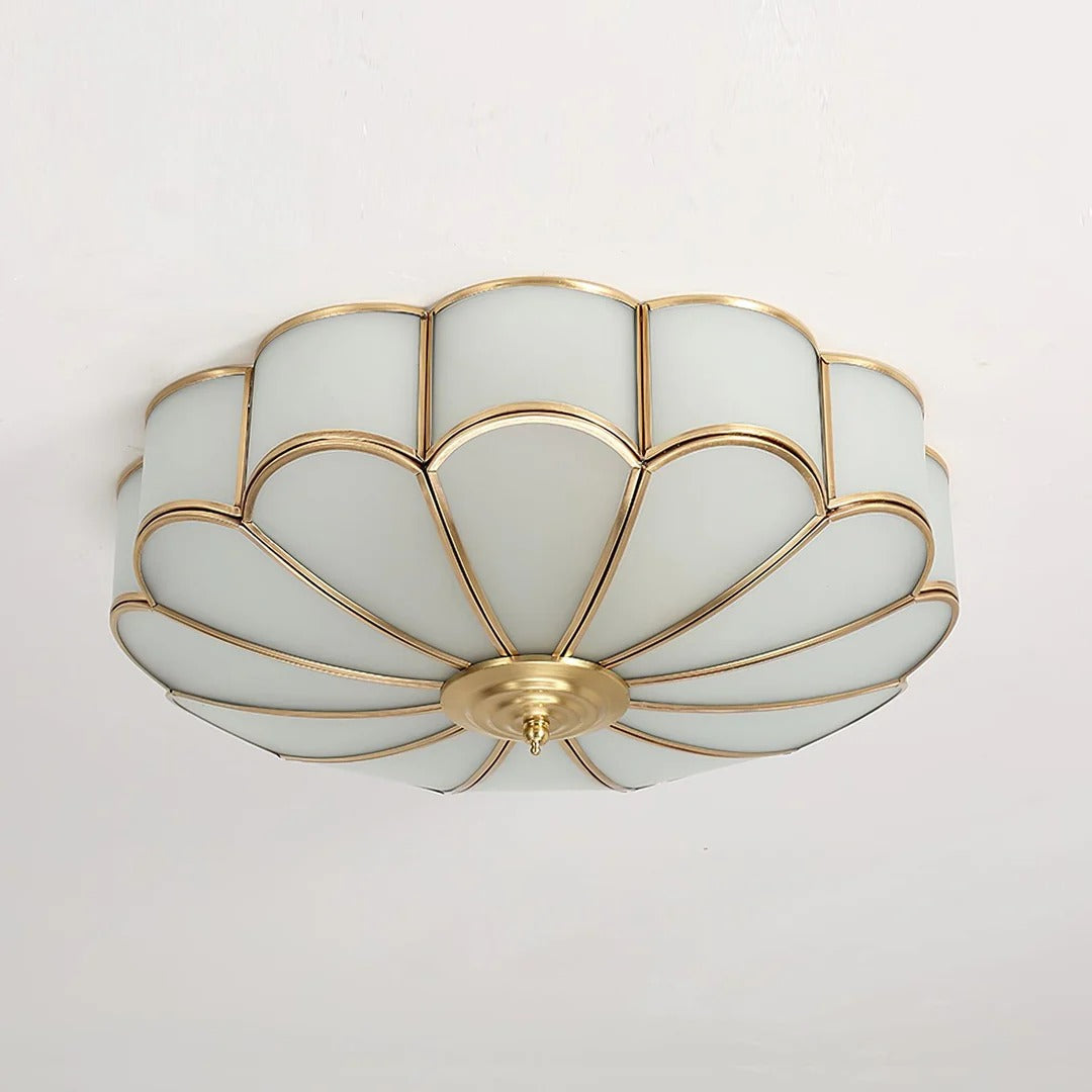 Cleo Vintage-Deckenleuchte aus floralem Glas off.webp__PID:73e49a76-9690-4a16-a359-83ed2e4224fe