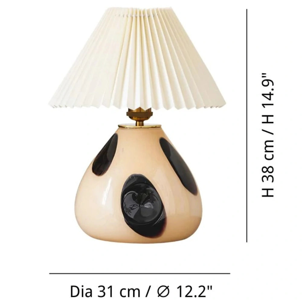 Bailyn Vintage Pleated Cabbage Table Light7.webp__PID:35e4c3ab-917e-433a-8fe6-b783c96439f1