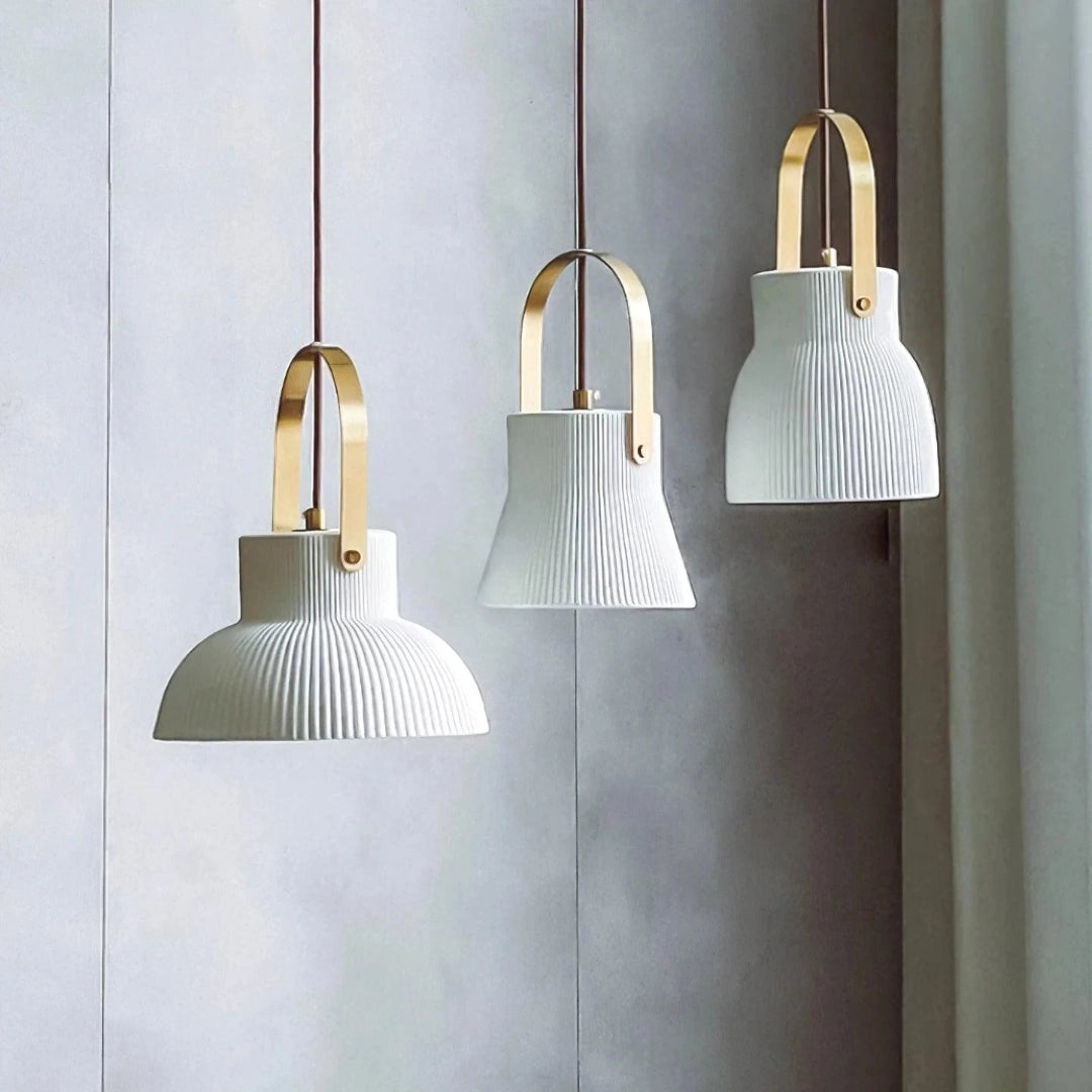 Avery Moderne gerippte Keramikglocken-Pendelleuchte9.webp__PID:c1f5da17-758c-4b3f-817f-05313d59cc37