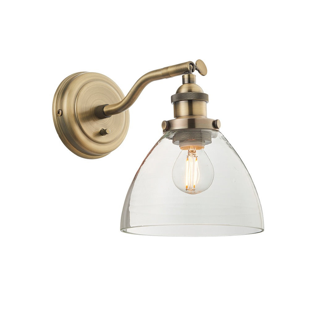 Griffin Industrielle verstellbare Glas-Wandleuchte5.webp__PID:4ab67890-1232-4d67-a120-537aad464596