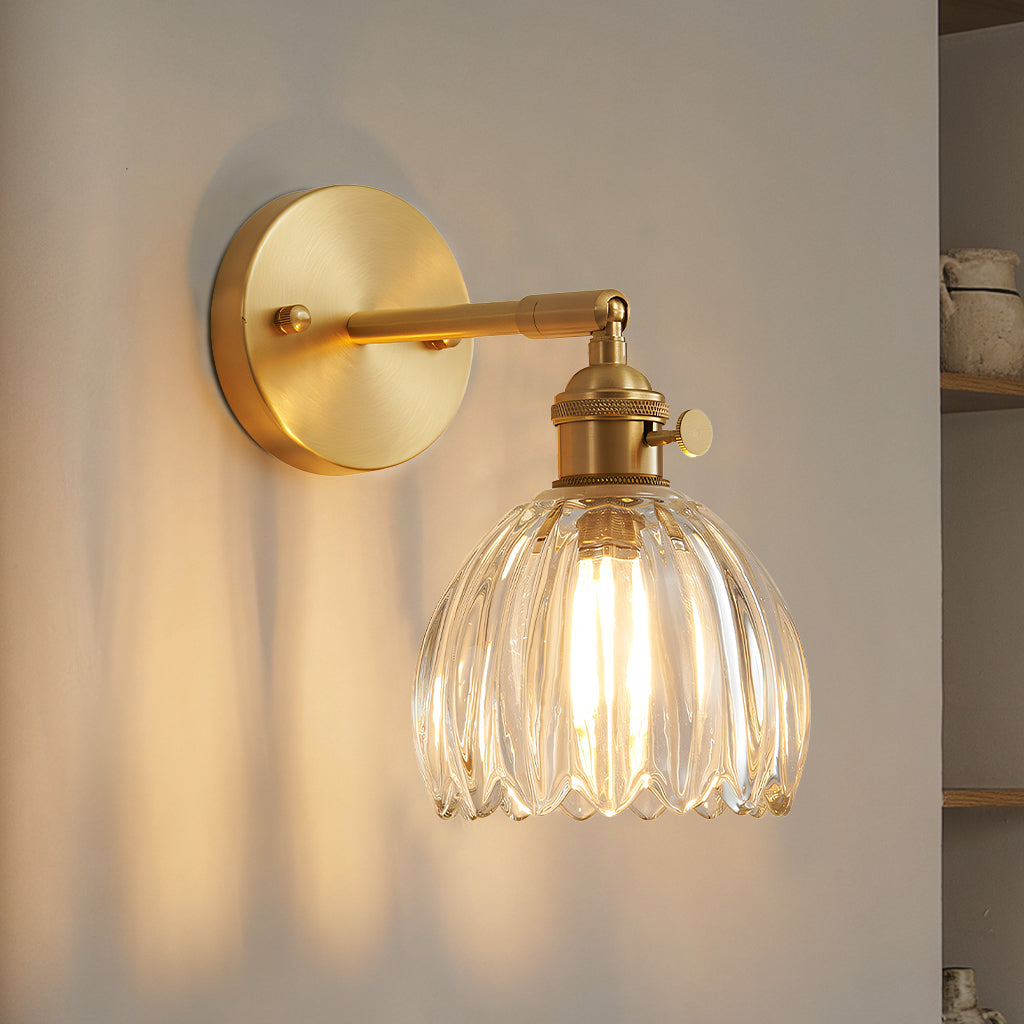 Freya Lotus Glas Wandleuchte transparent.jpg__PID:8f955e31-2a2a-4484-9744-b6c603b64db2