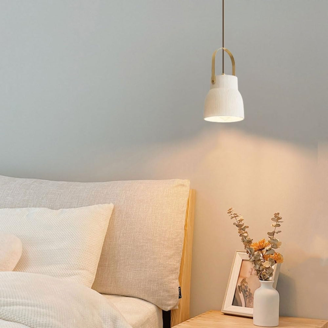 Avery Moderne gerippte Keramikglocken-Pendelleuchte B3.webp__PID:c17f0531-3d59-4c37-bc29-bd3b1bfc3867