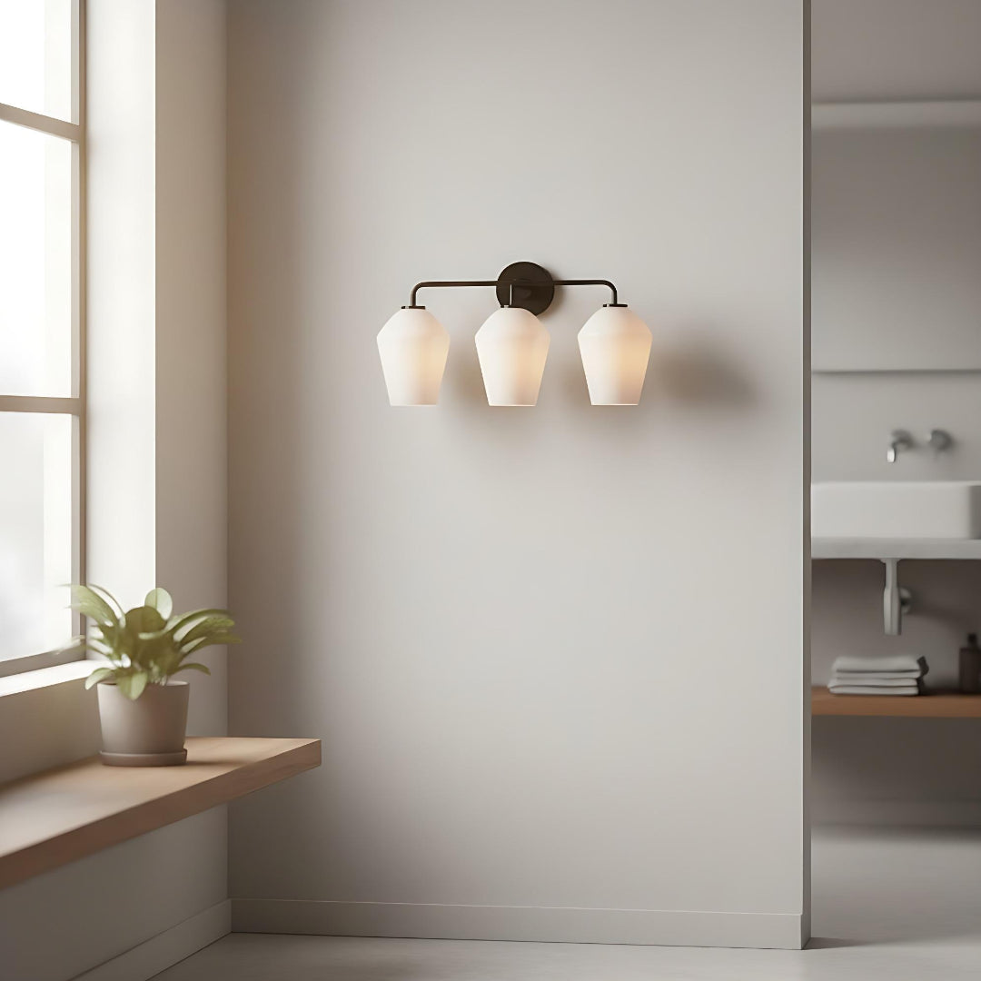 Elara Moderne geometrische Wandleuchte aus Glas und Metall4.webp__PID:89291449-9fa9-4b3d-a8ef-ad0afa587607